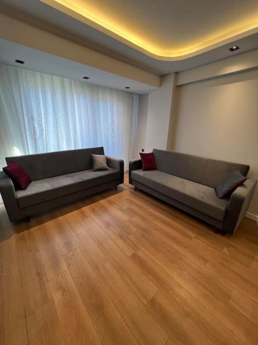 Zeytinburnu Merkezi Konumda, Sifir Daire & Esyalar Apartamento Istambul Exterior foto